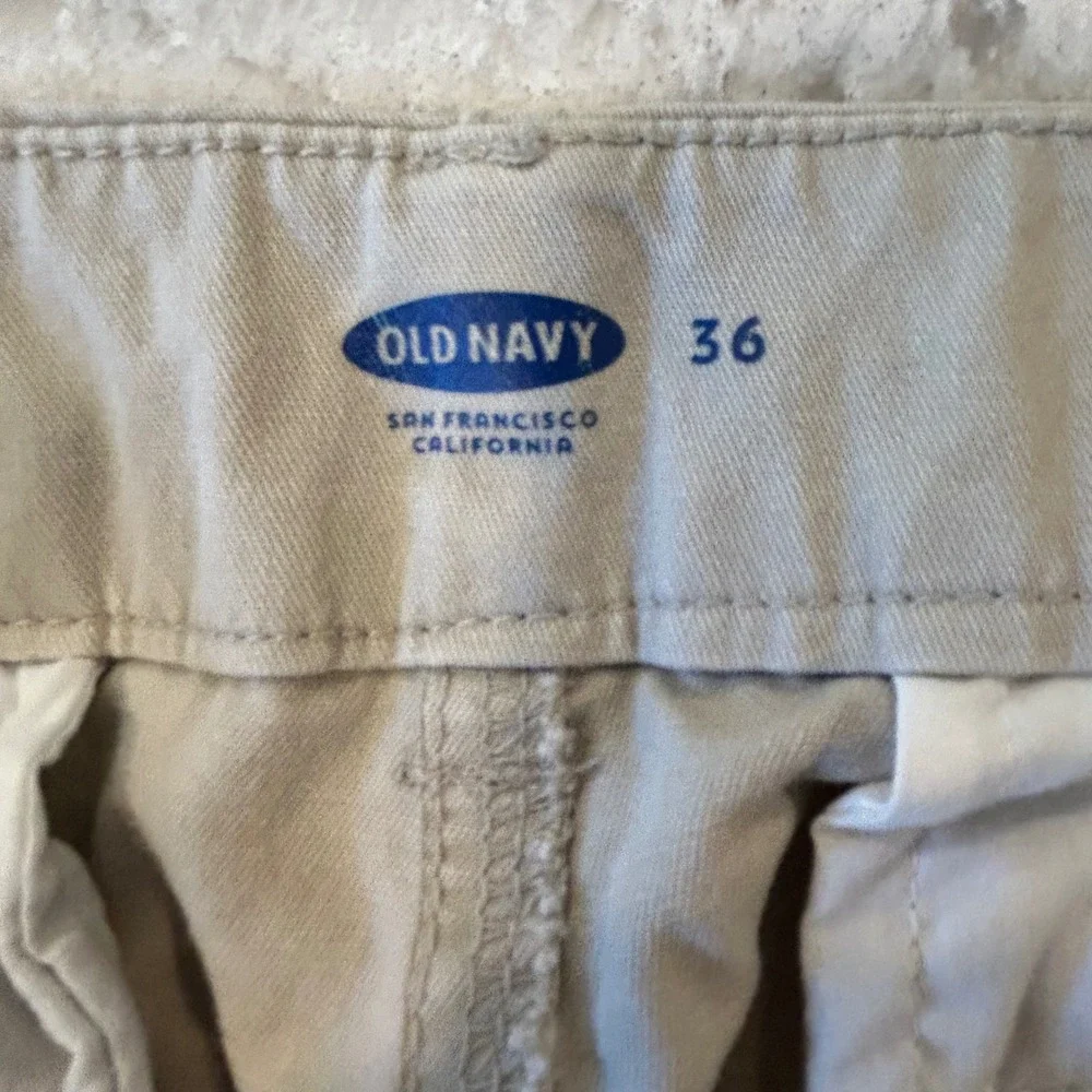 Old Navy Mens 36 Beige Shorts‎ Casual Lightweight Chino Cotton Blend